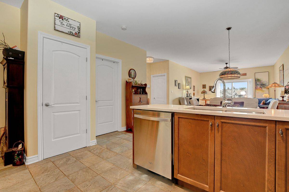 North Grenville, ON K0G 1J0,520 Clothier ST W