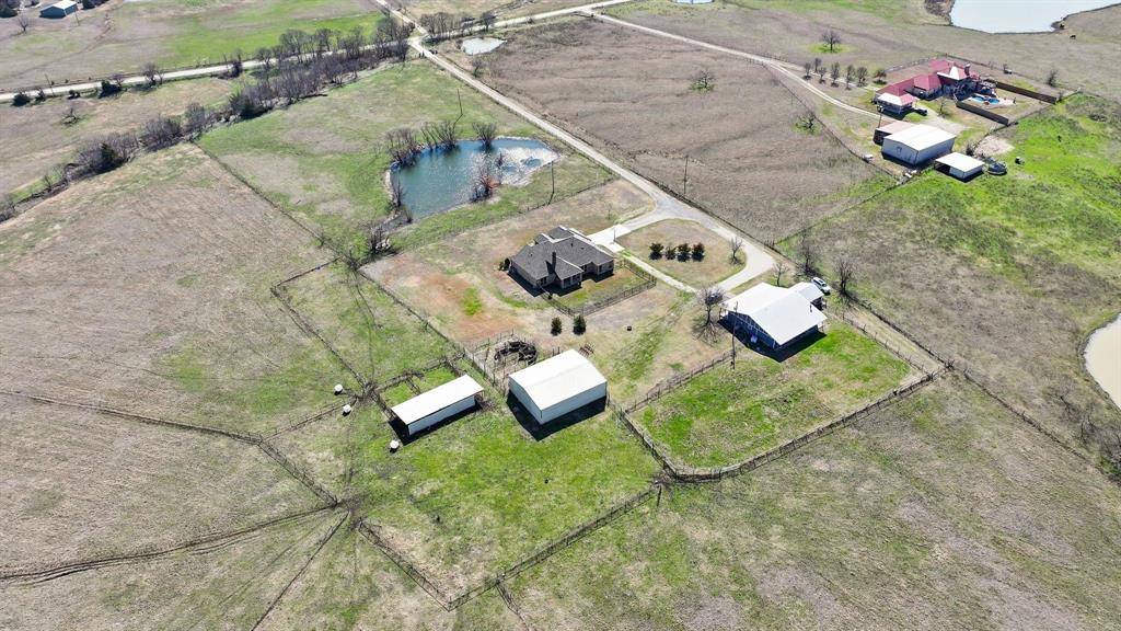 Ennis, TX 75119,617 Zmolek Road