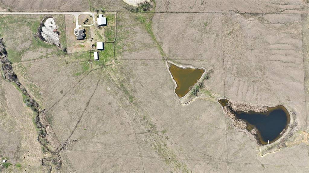 Ennis, TX 75119,617 Zmolek Road