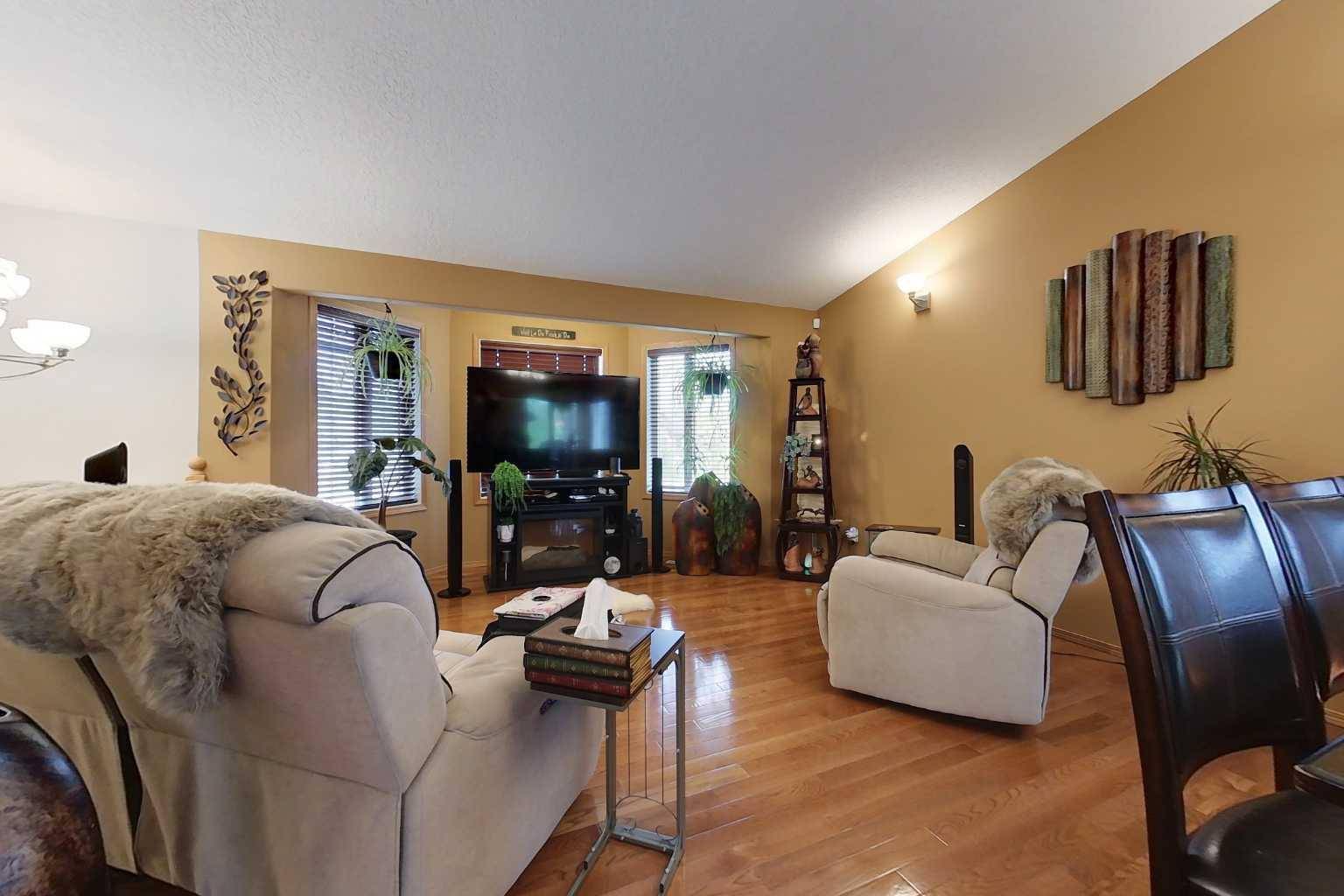 Slave Lake, AB T0G 2A4,32 Rice AVE