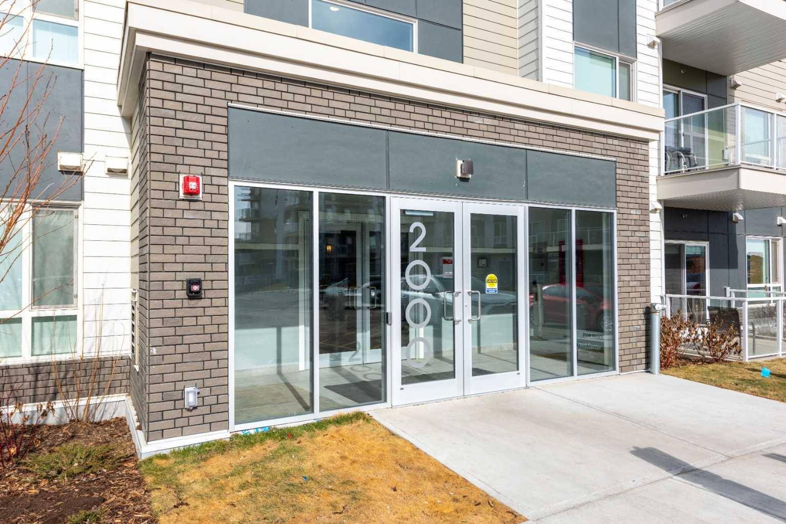 Calgary, AB T3M 3T1,220 Seton GRV SE #2401