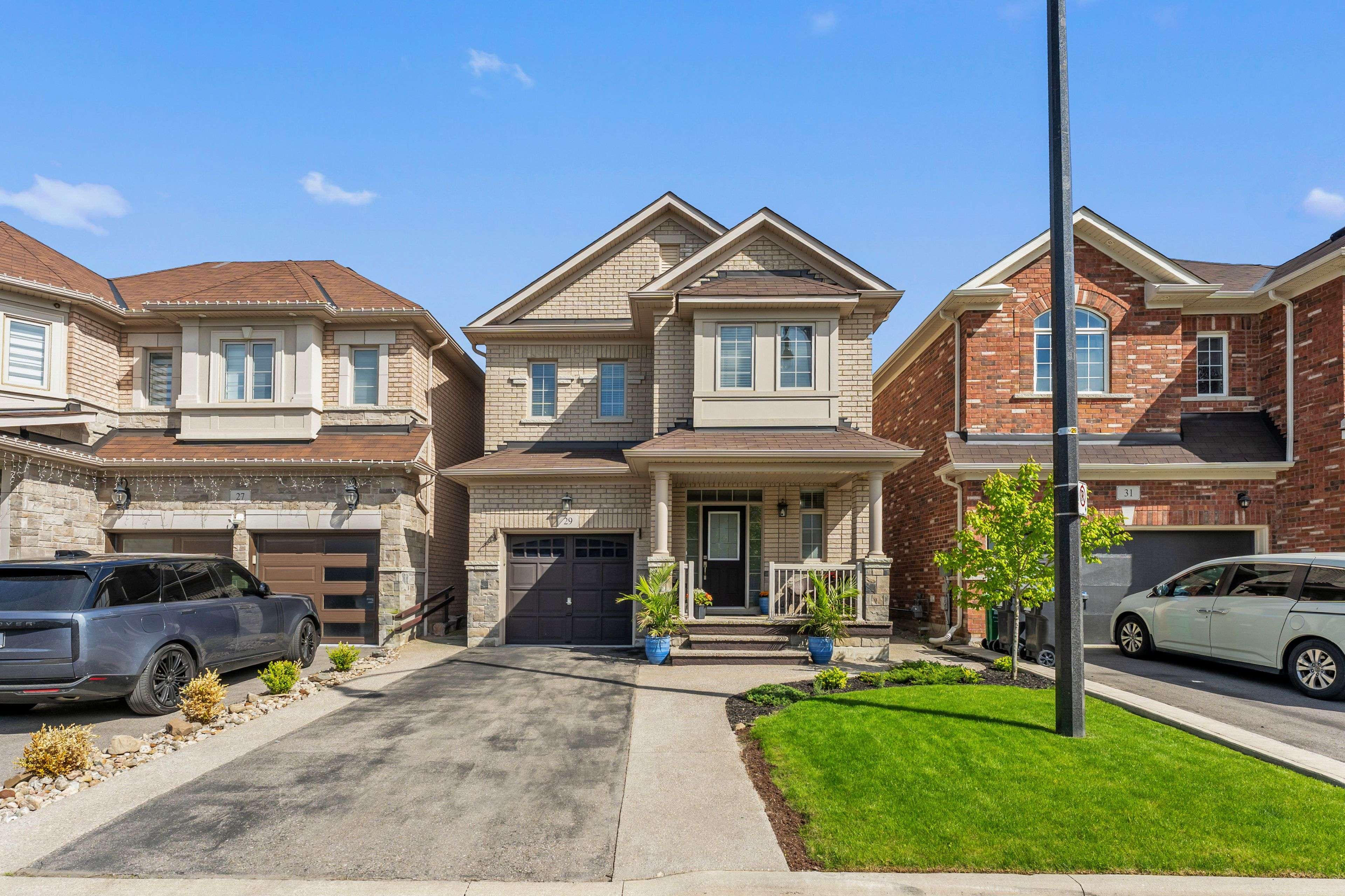 Brampton, ON L7A 4K3,29 Masken CIR