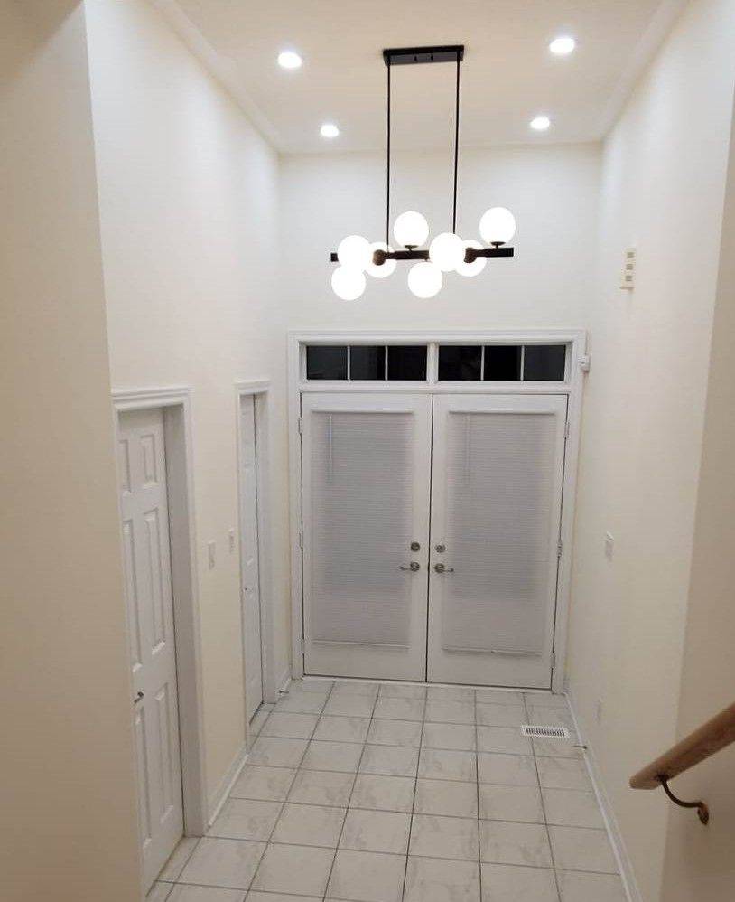 Brampton, ON L6M 6A8,84 Little Britain CRES
