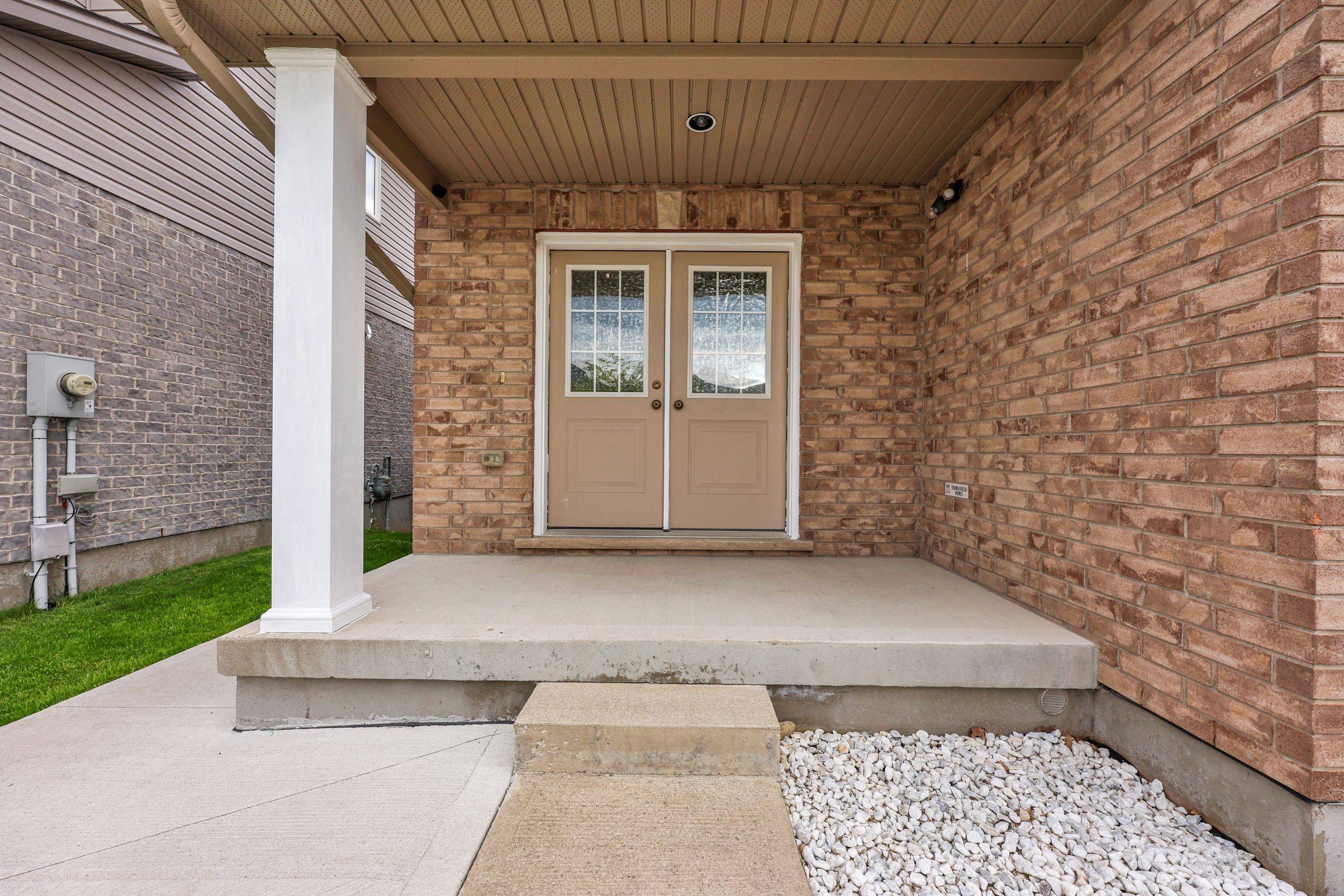 Woodstock, ON N4V 0A7,483 Champlain AVE