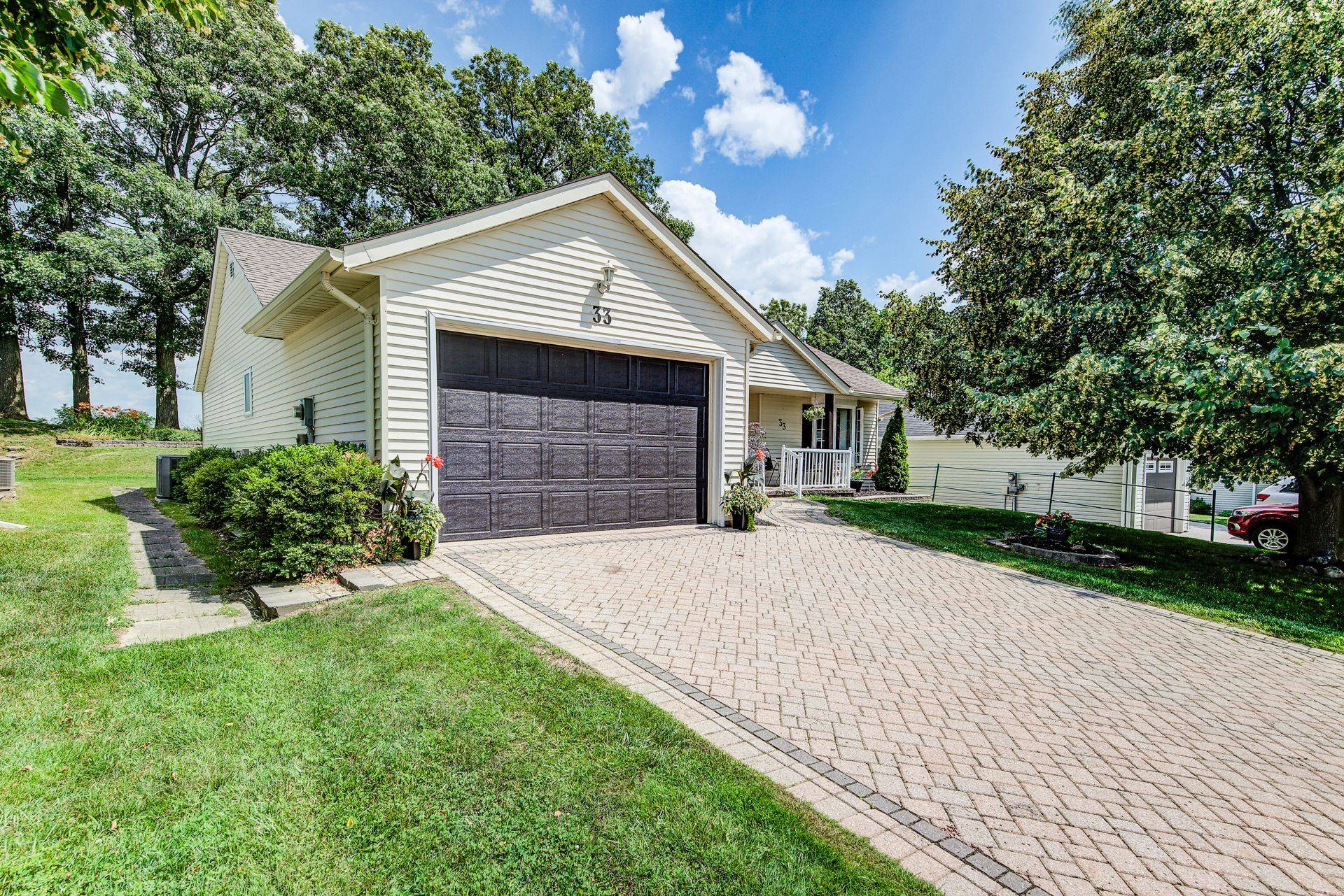 Wilmot, ON N3A 2G3,33 Summit CRES