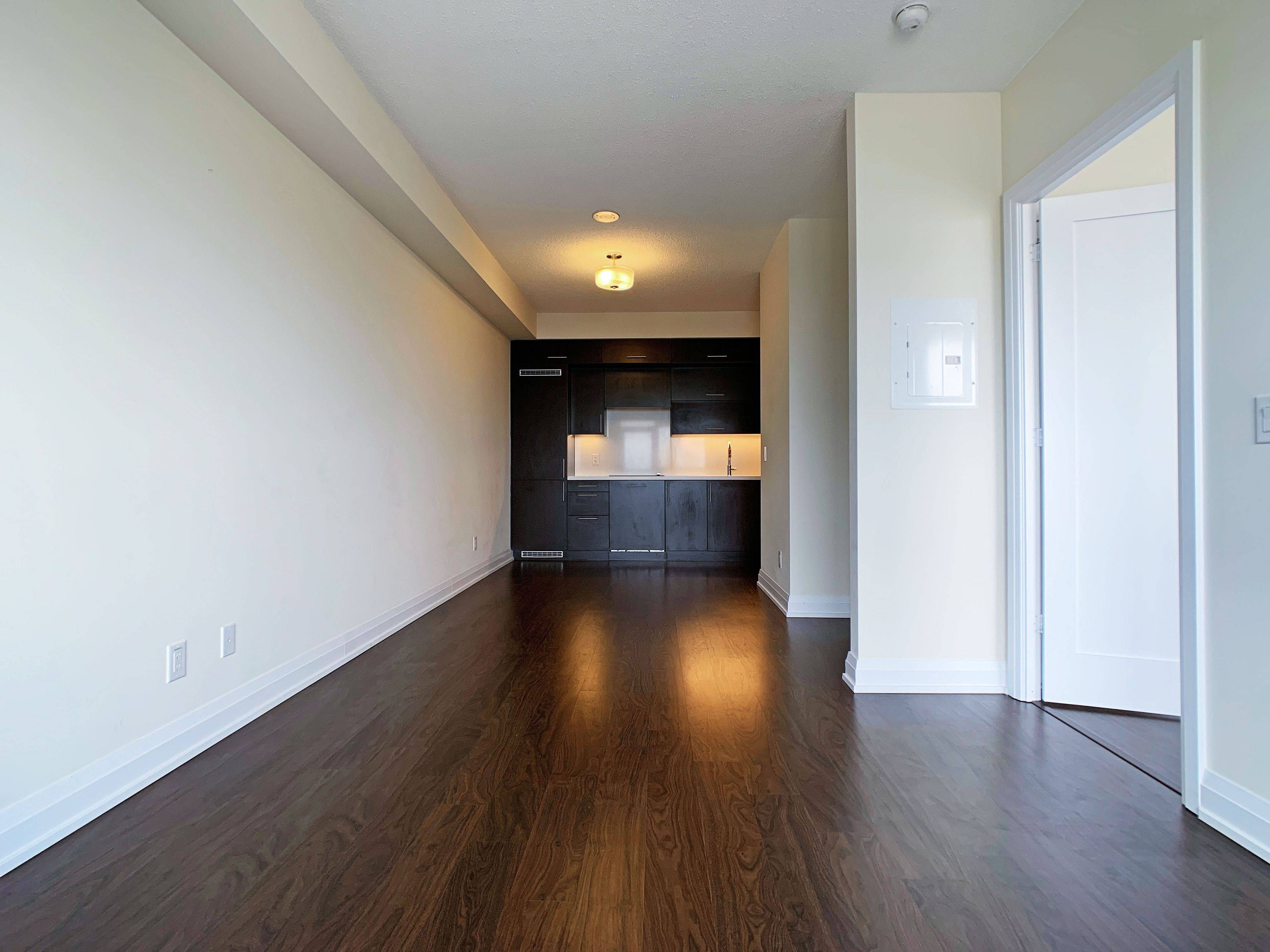 Toronto C14, ON M2N 0G4,5 Sheppard AVE E #3221