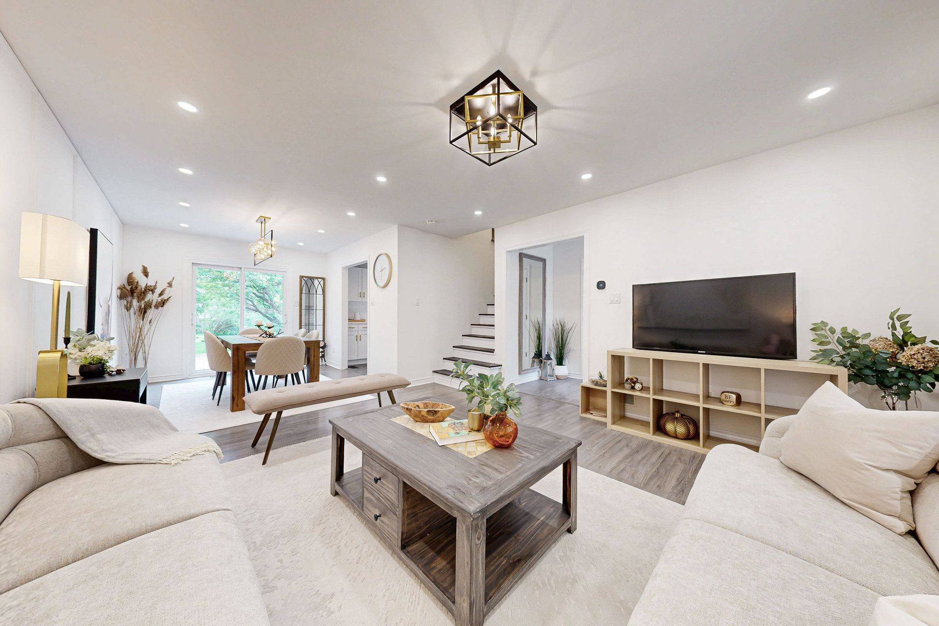 Georgina, ON L4P 1J1,227 Shorecrest RD
