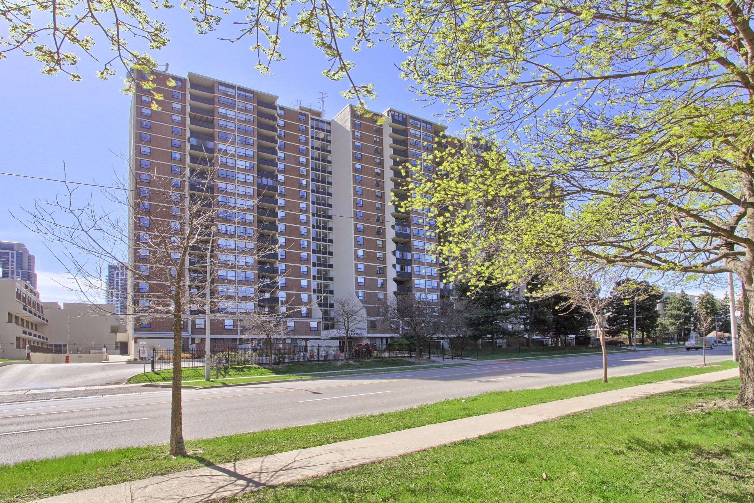 Toronto W08, ON M9B 6C4,362 The East Mall N/A #304