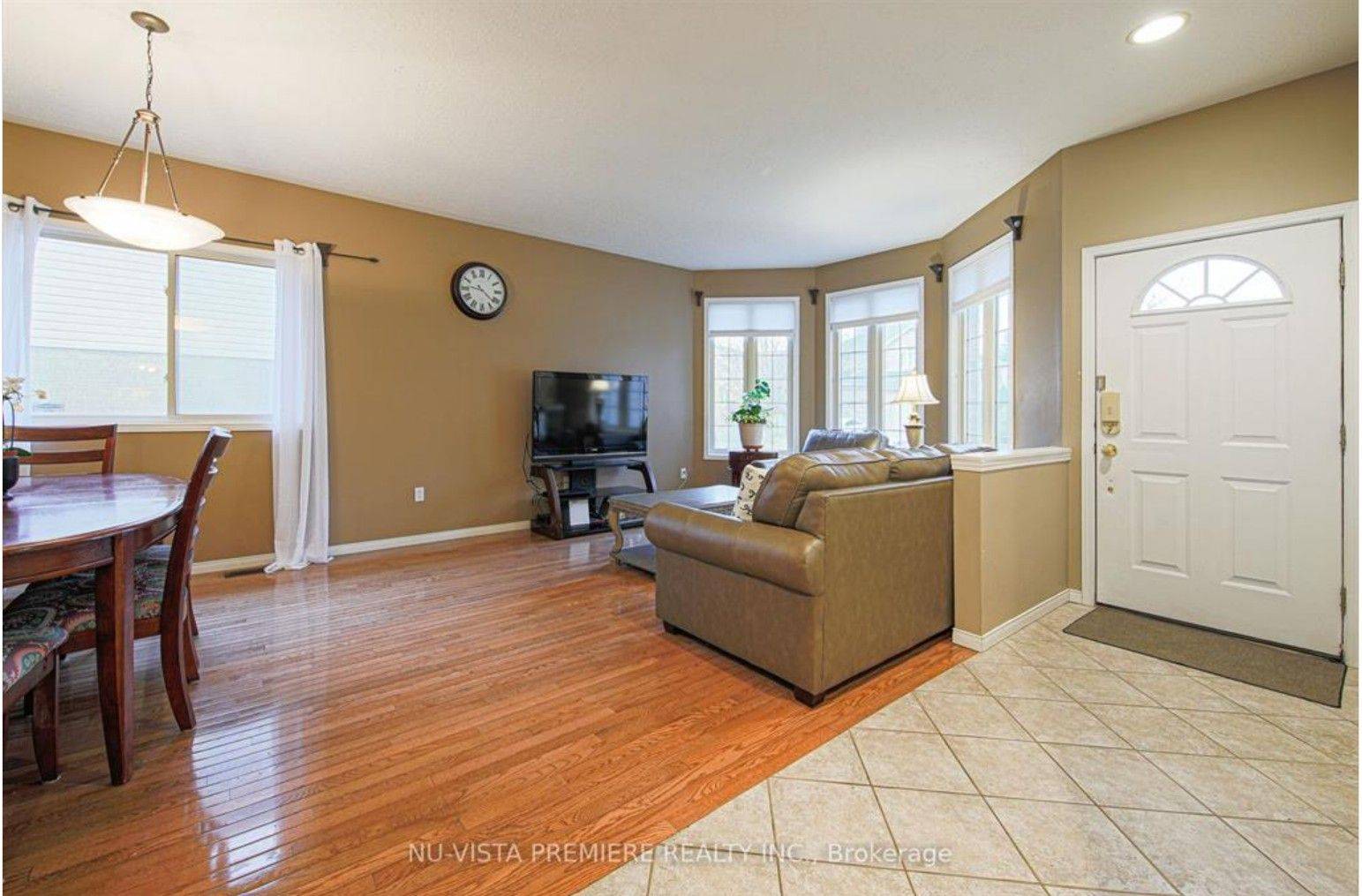 London South, ON N5Z 5C8,342 Jonathan ST
