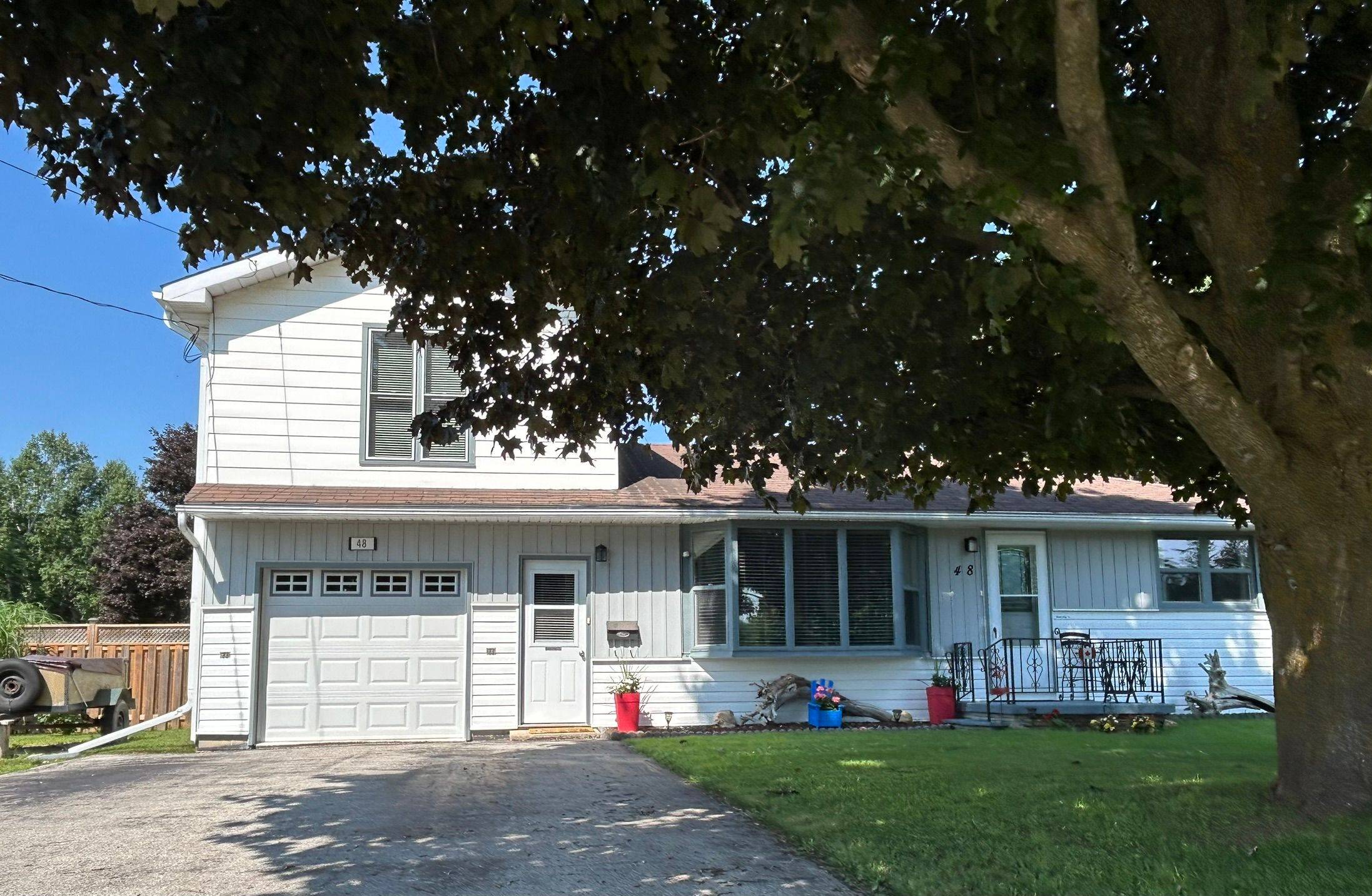 Owen Sound, ON N4K 4V2,48 4th AVE W