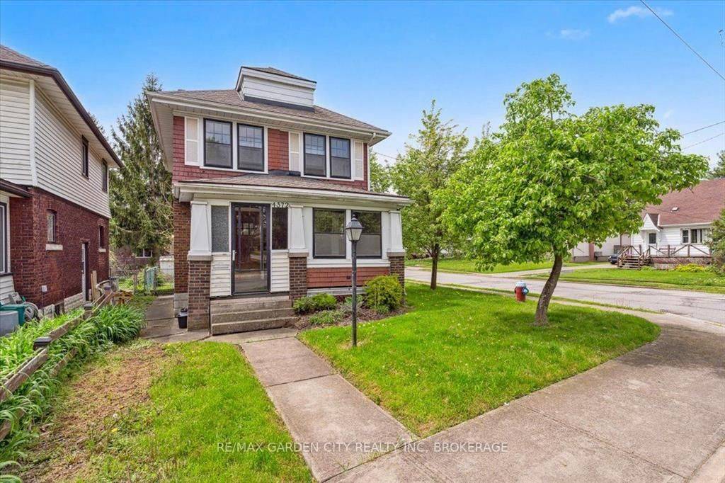Niagara Falls, ON L2E 1G6,4372 SENECA ST