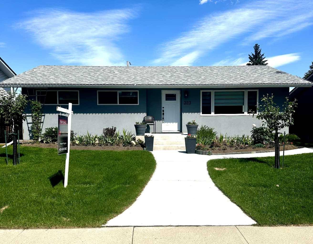 Calgary, AB T2J0V3,323 Alcott CRES SE