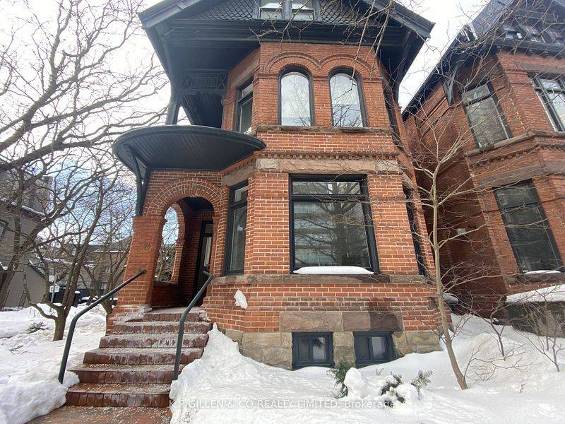 Toronto C02, ON M5R 2H3,96 Avenue RD #Main+LL