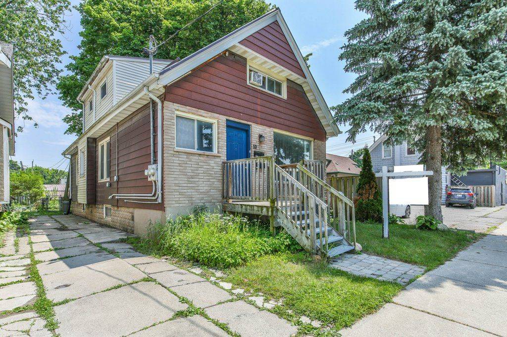 London East, ON N5Y 1W2,10 LINWOOD ST