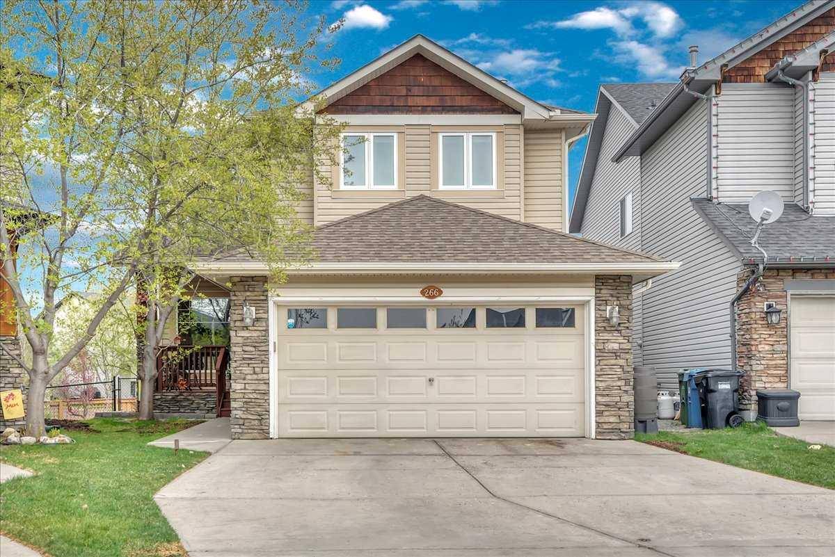 Calgary, AB T3G 5S9,266 Rockborough GN NW