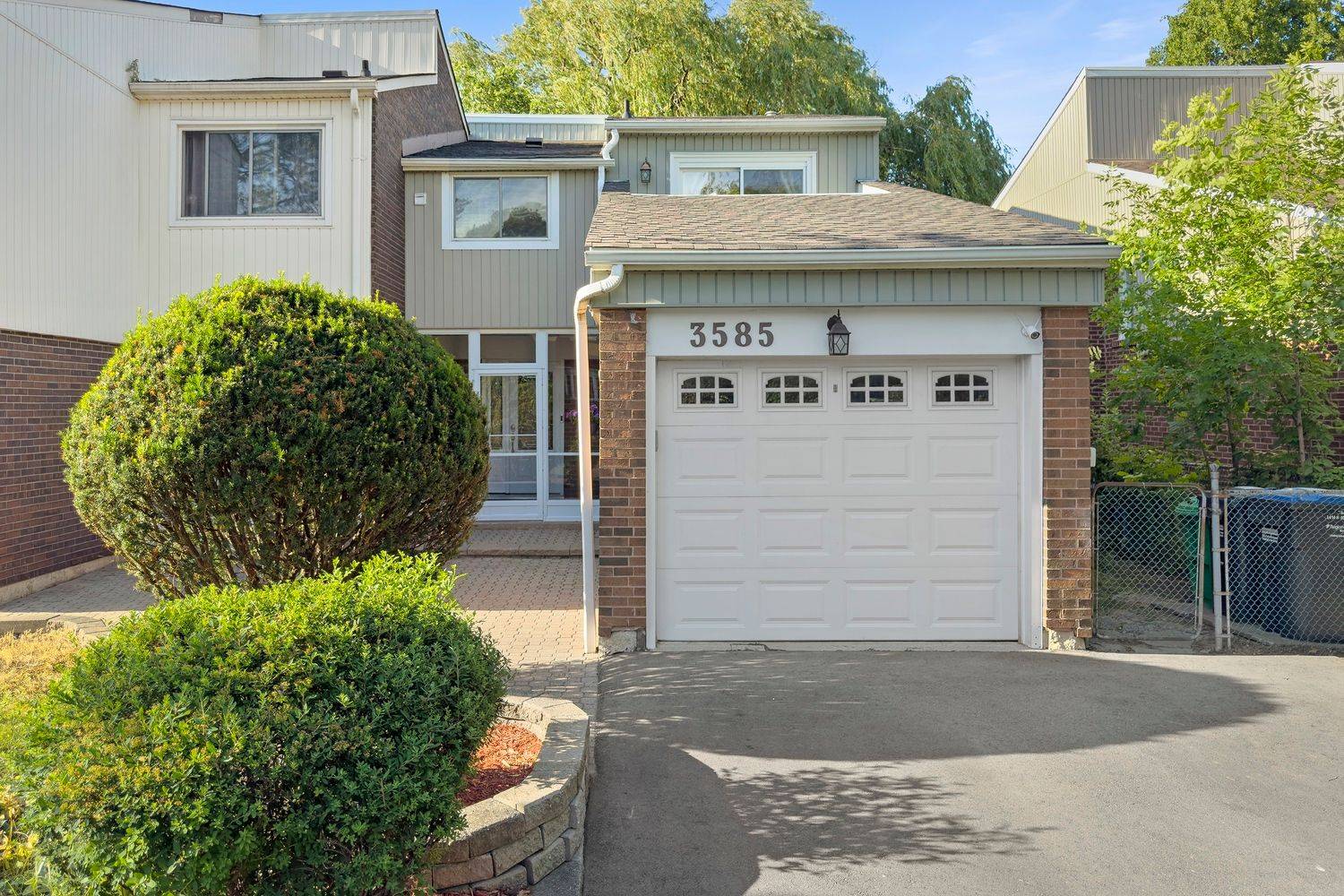Mississauga, ON L5L 1K3,3585 Ash Row CRES