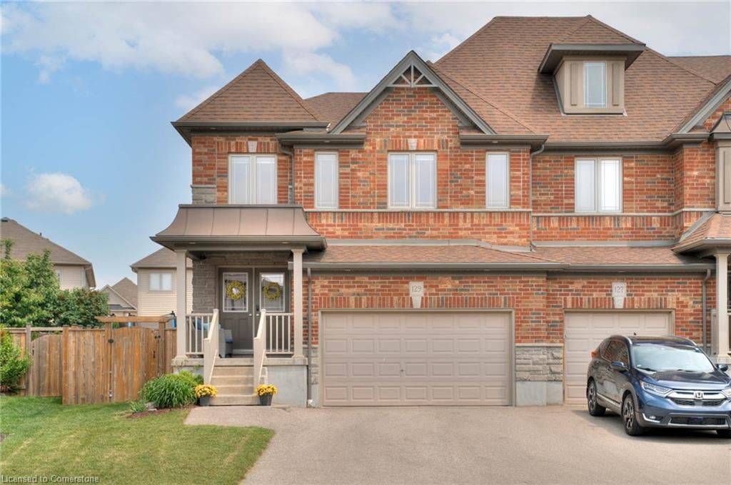 Kitchener, ON N2K 4J8,129 Coopershawk ST