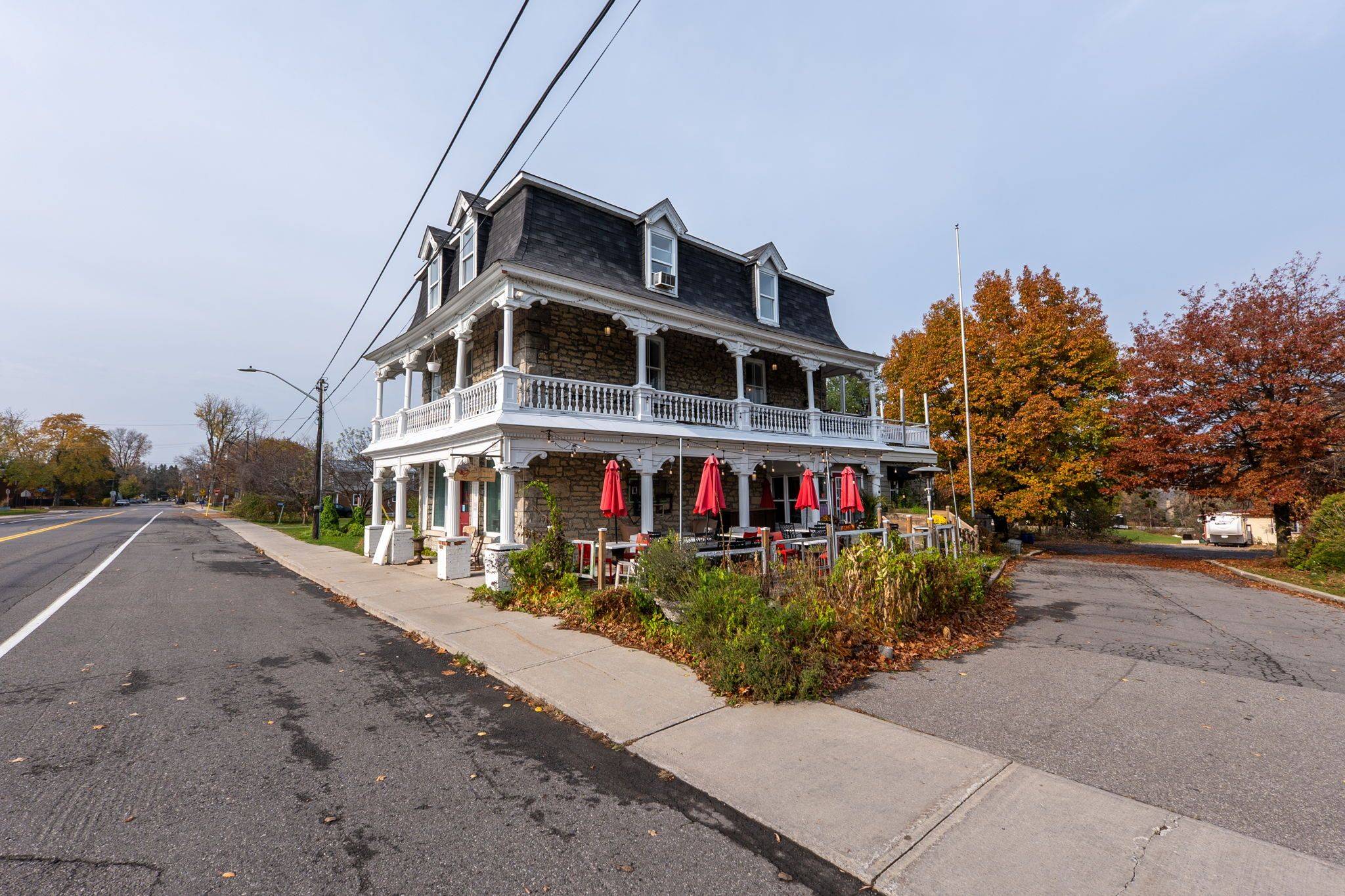 Orleans - Cumberland And Area, ON K4C 1A2,2607 OLD MONTREAL RD