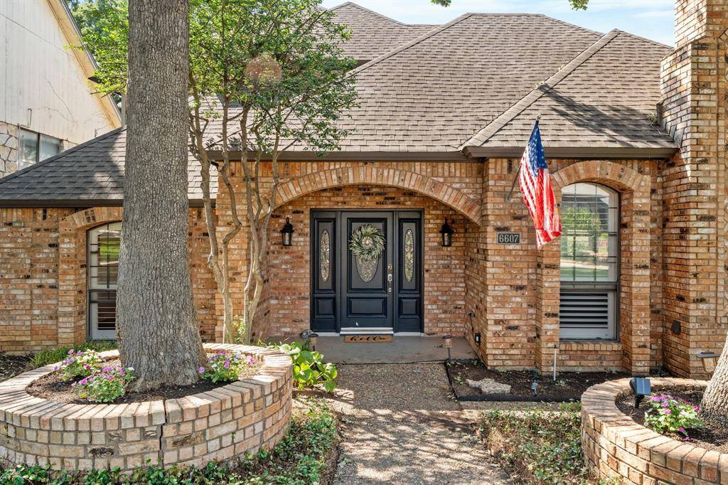 Arlington, TX 76016,6607 Canalview Drive