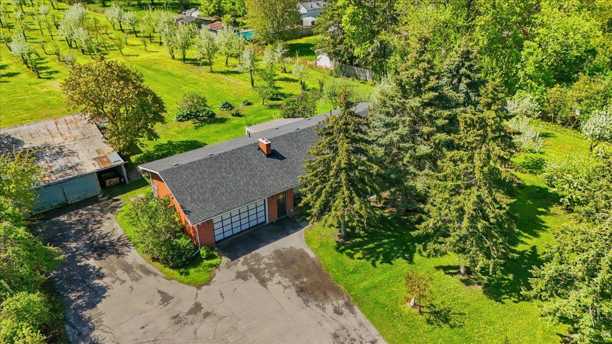 Clarington, ON L1C 3K7,2263 Hwy 2 HWY