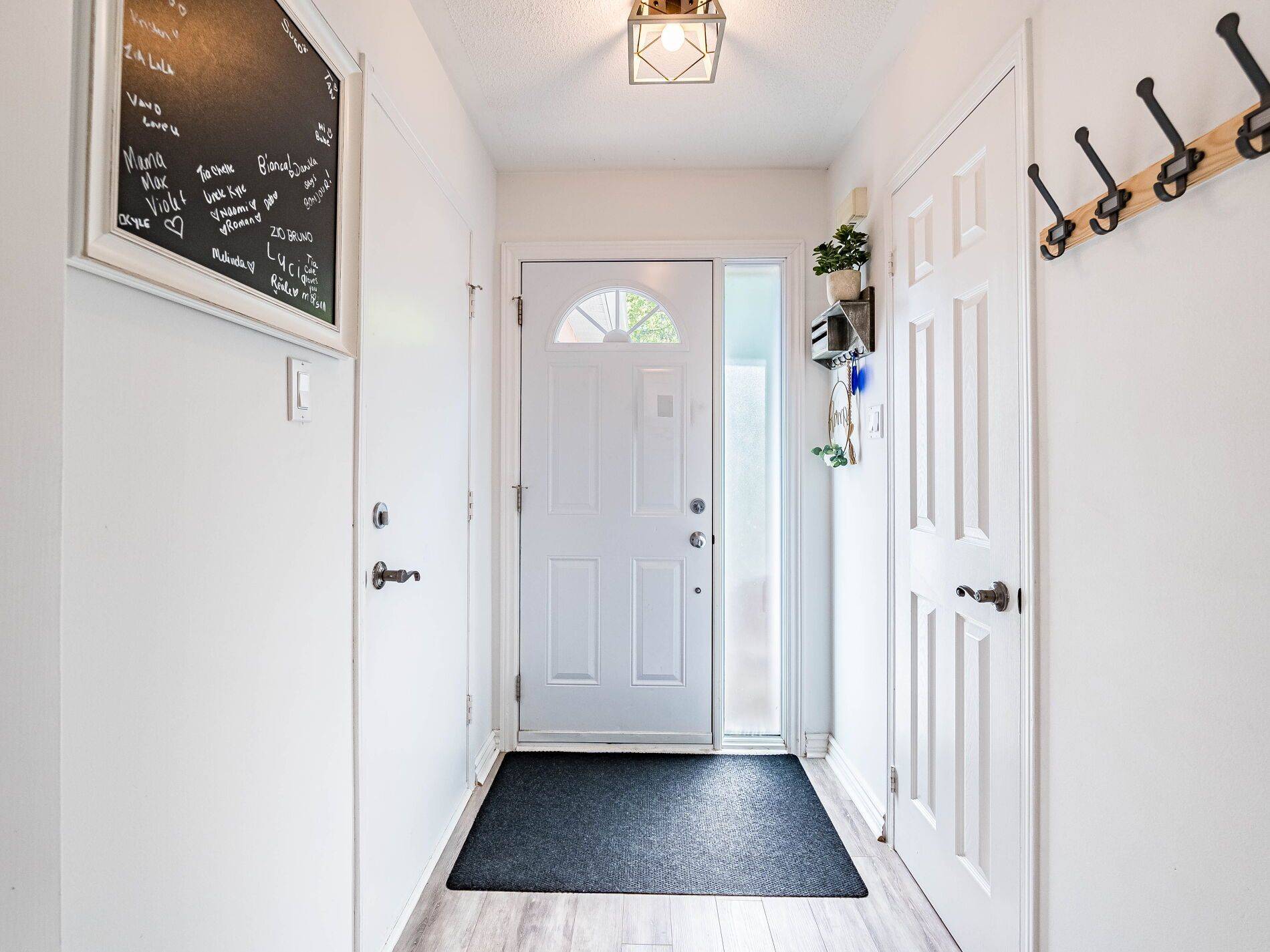 Halton Hills, ON L7G 5L7,88 Corey CIR