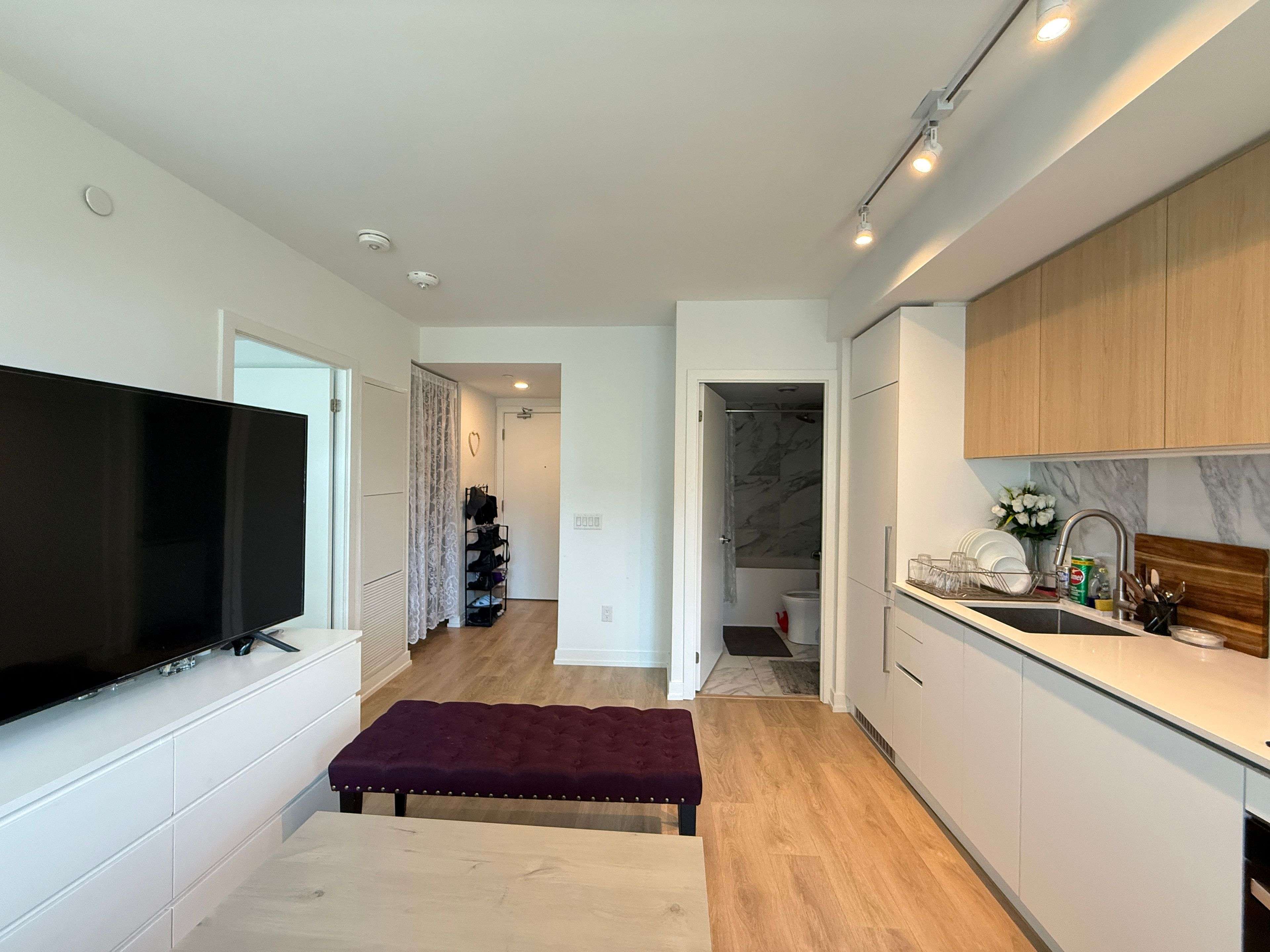 Toronto W05, ON M3J 0H1,1100 Sheppard AVE W #610