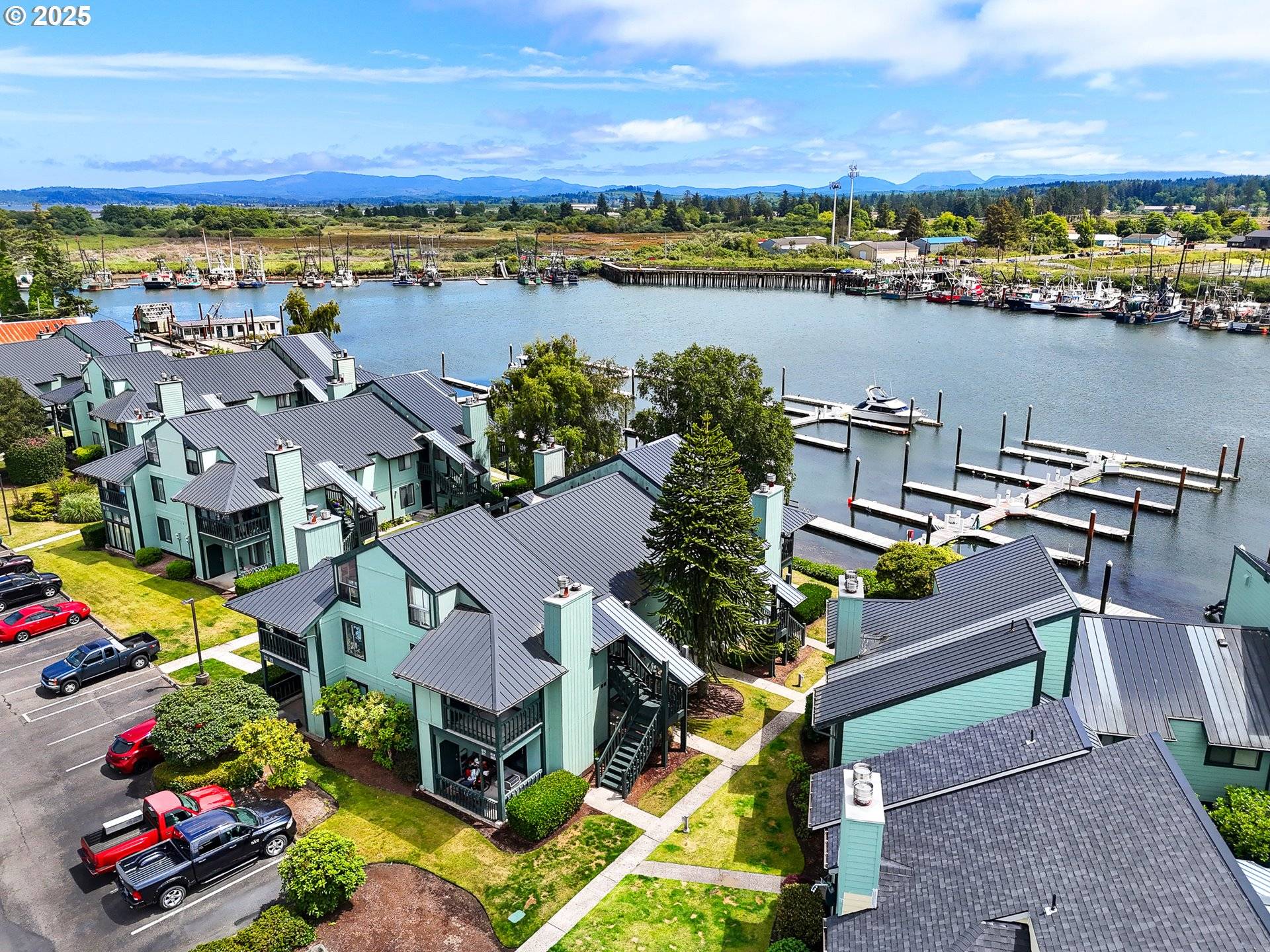 Warrenton, OR 97146,313 NE SKIPANON DR #313