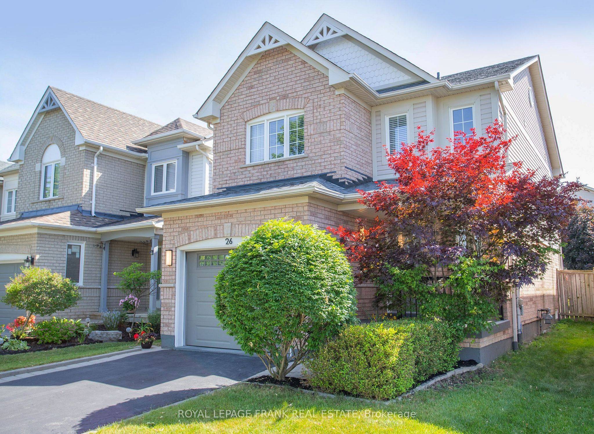 Whitby, ON L1R 3A3,26 Juneau CRES