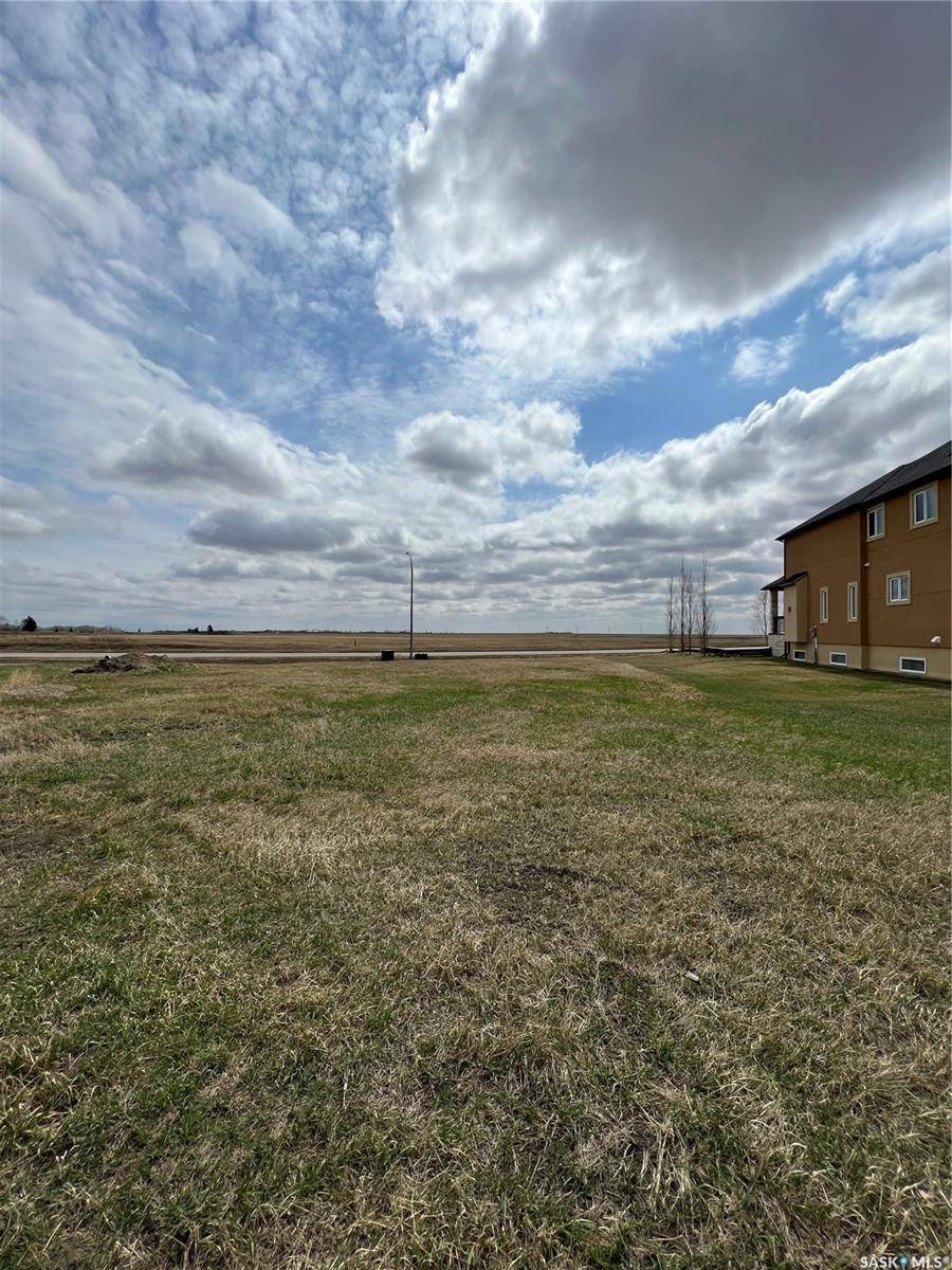 Edenwold Rm No. 158, SK S4L 0C4,808 Emerald Park ROAD