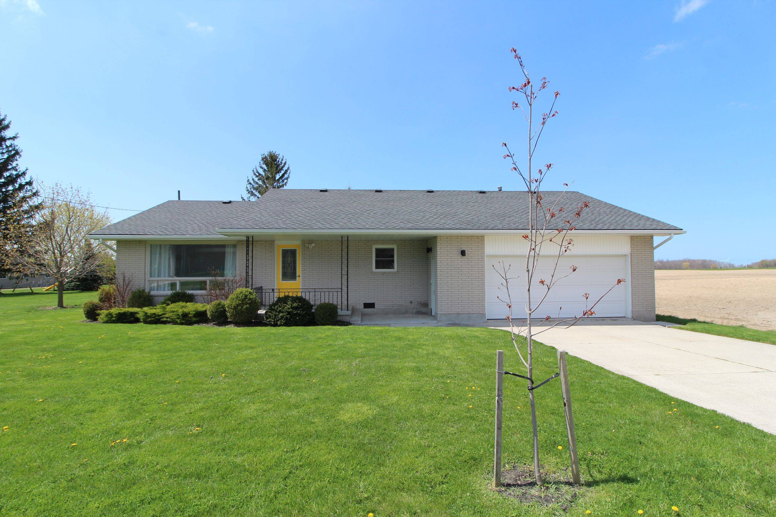 Bluewater, ON N0M 2T0,45 John ST N