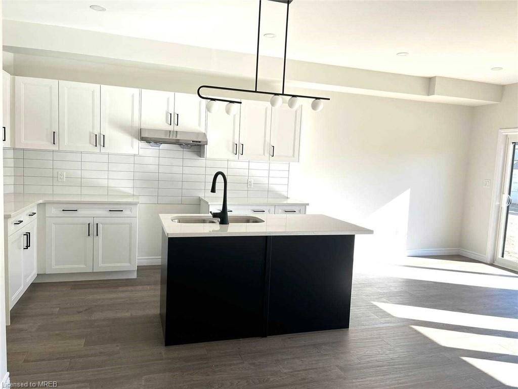Middlesex Centre, ON N0L 1R0,132 Doan DR #109