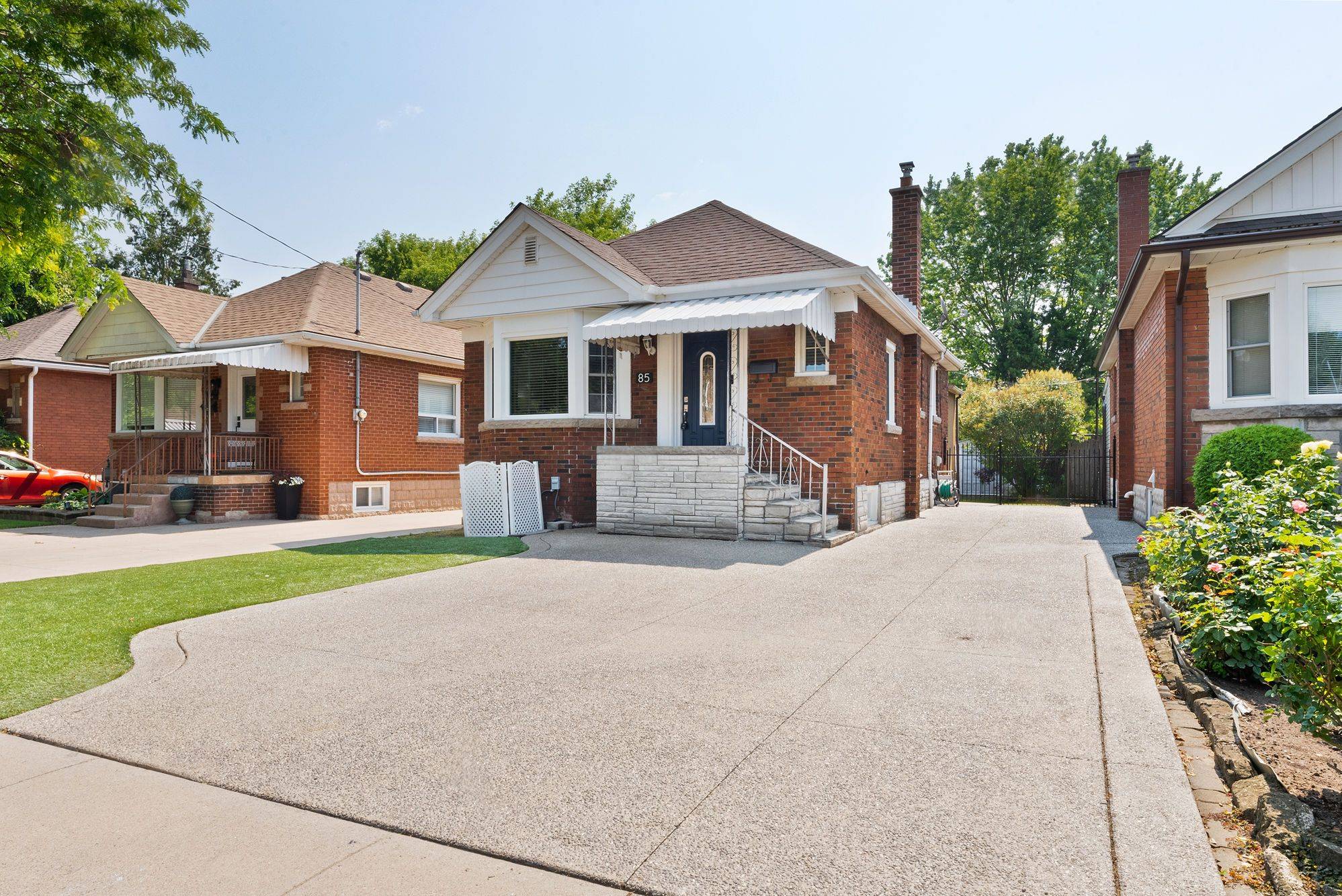 Hamilton, ON L8K 2Z4,85 Tragina AVE S