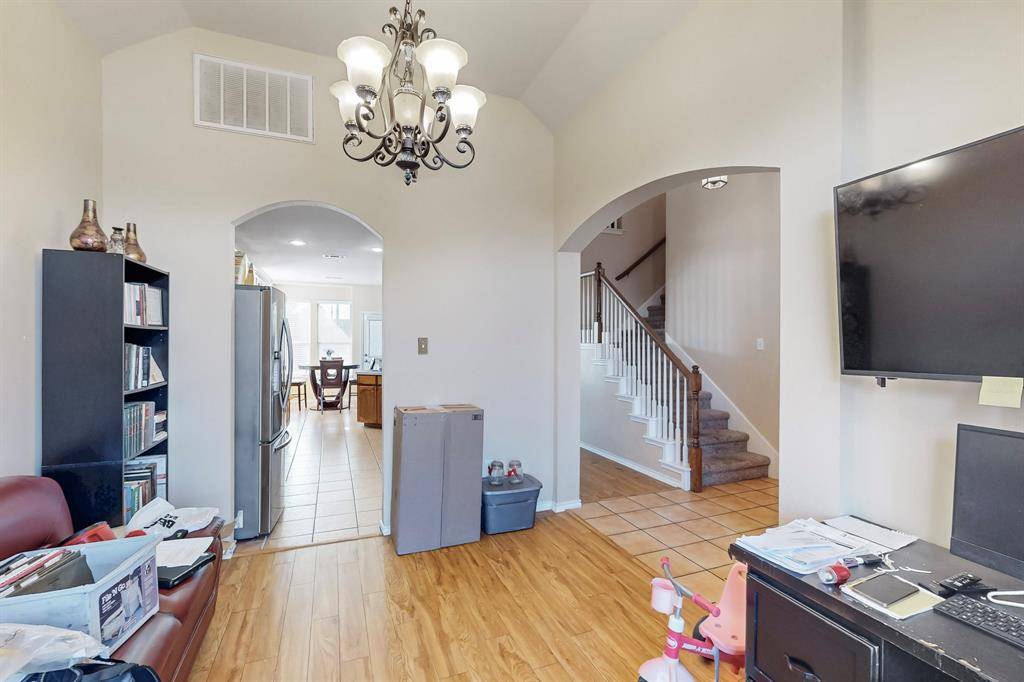 Fort Worth, TX 76135,5045 Bedfordshire Drive