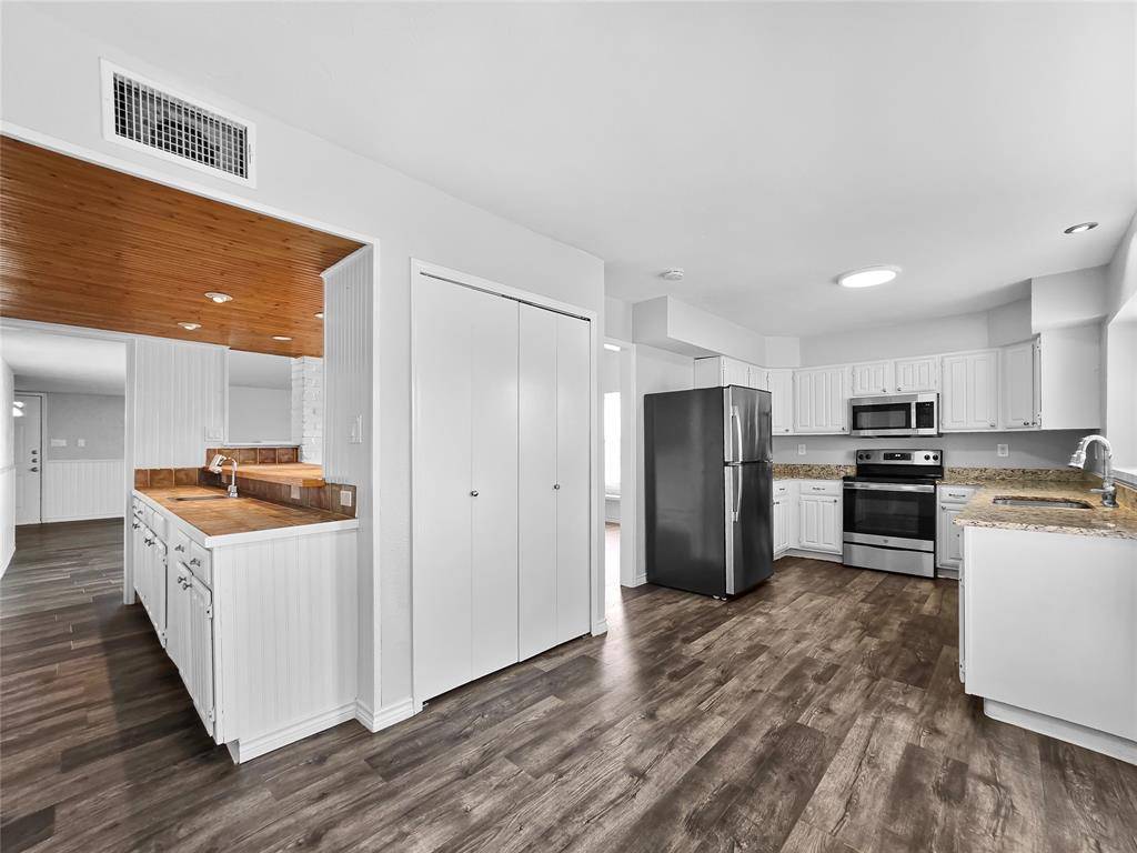 Rowlett, TX 75088,9232 Shipman Street