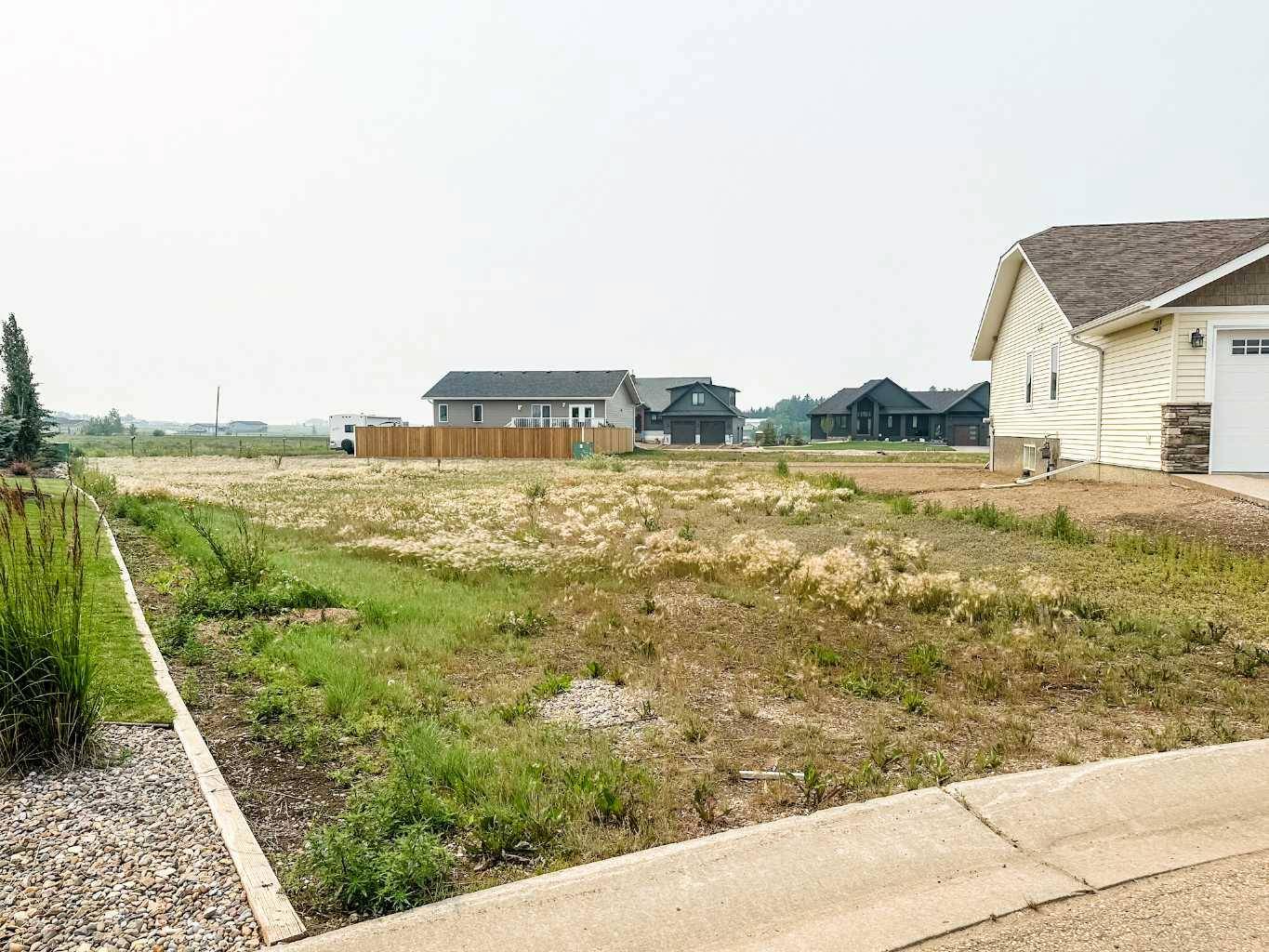 Stettler, AB T4K 1M4,6927 Meadowview Close