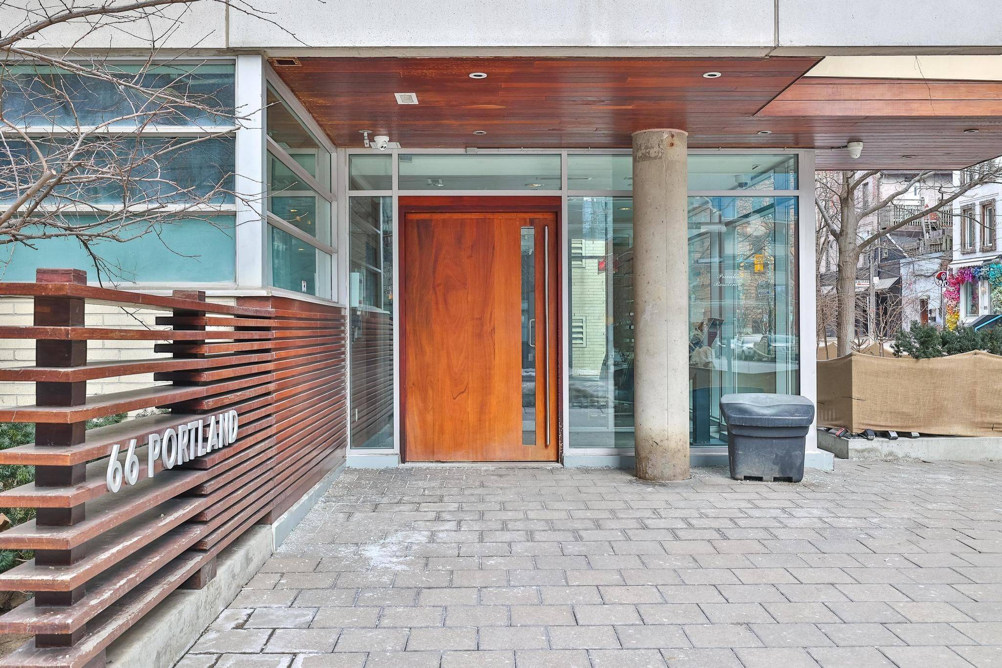 Toronto C01, ON M5V 2M6,66 Portland ST #301