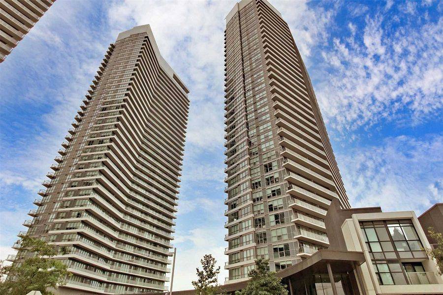 Toronto C15, ON M2K 0E4,117 McMahon DR #3105