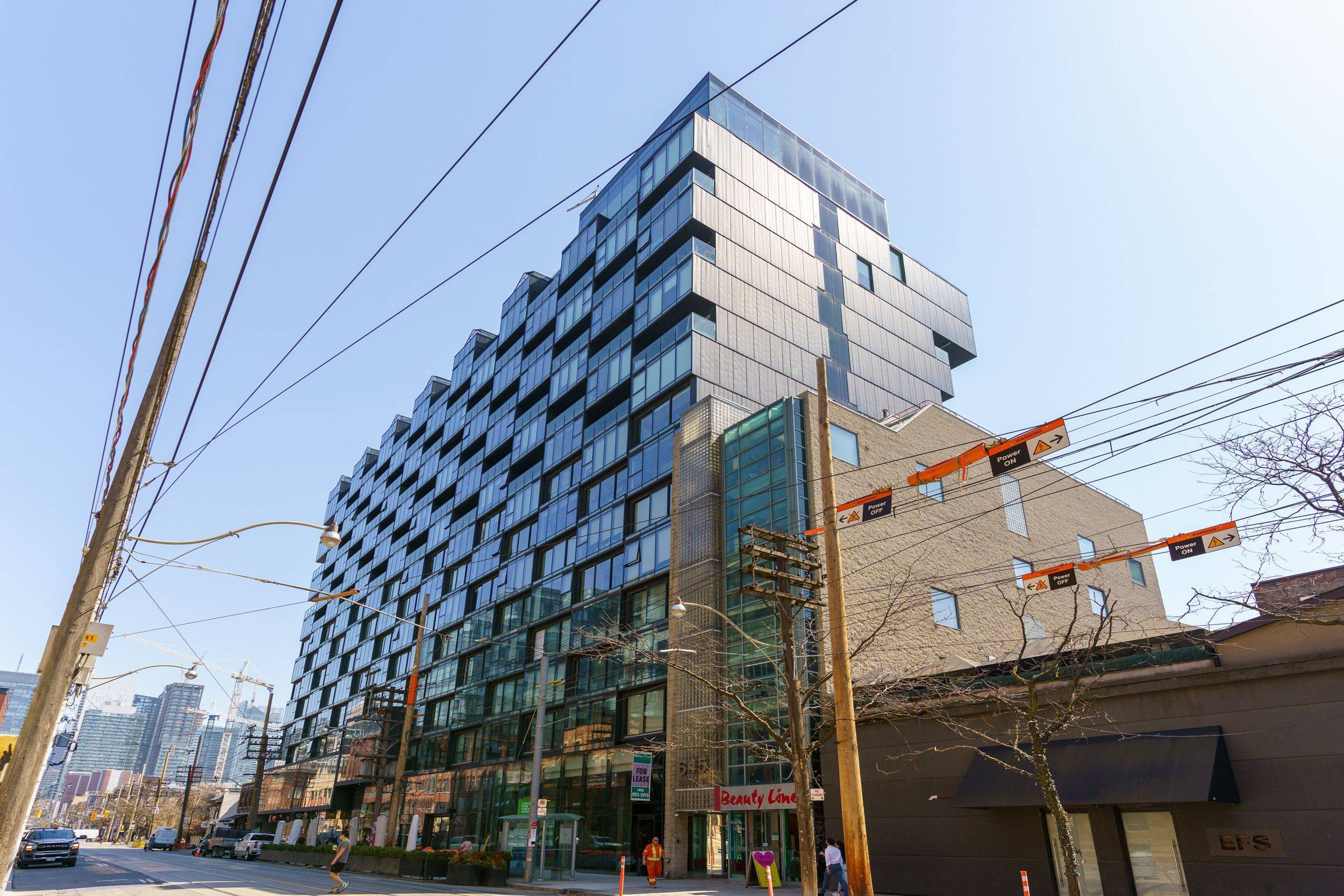 Toronto C01, ON M5V 1M5,629 King ST W #928