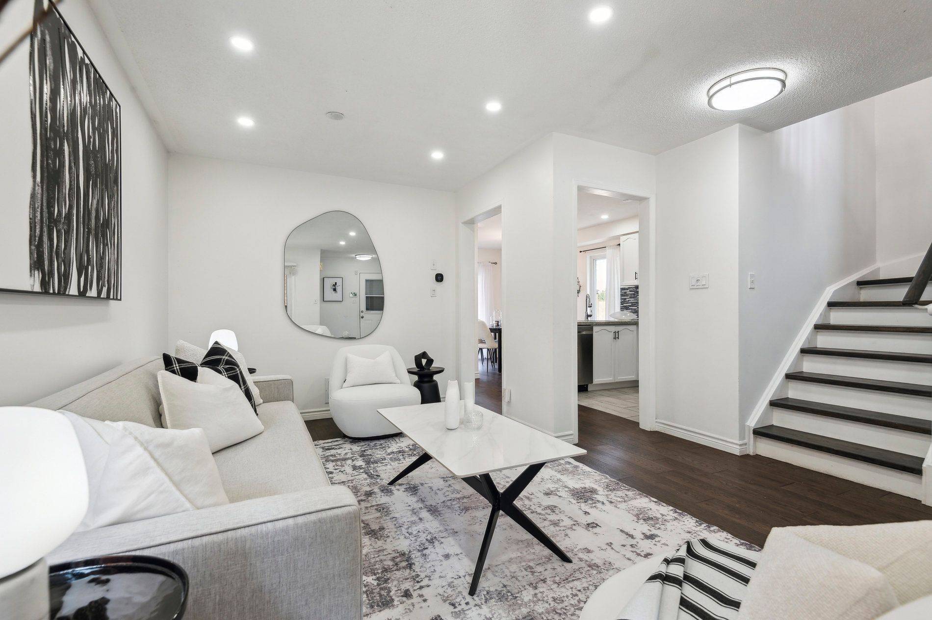 Pickering, ON L1X 2T8,1152 Gossamer DR