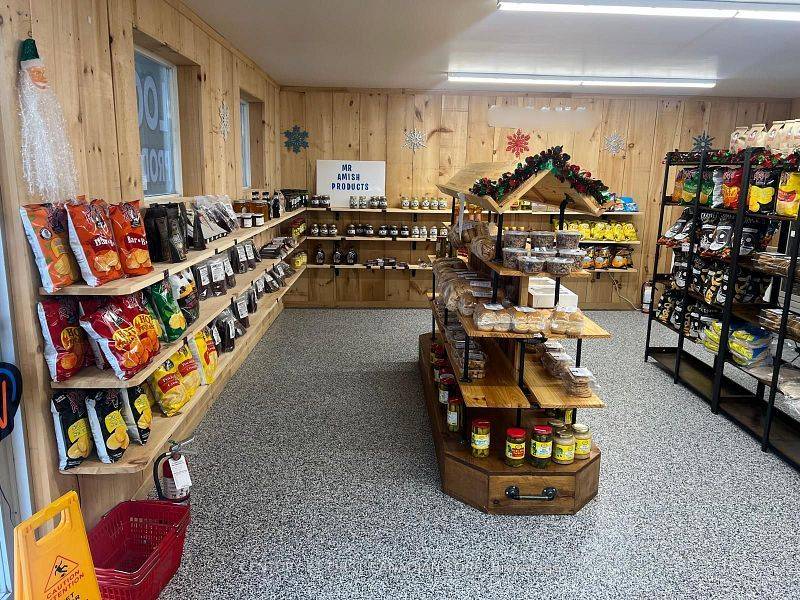 London North, ON N6H 5K7,1830 Gainsborough RD #3