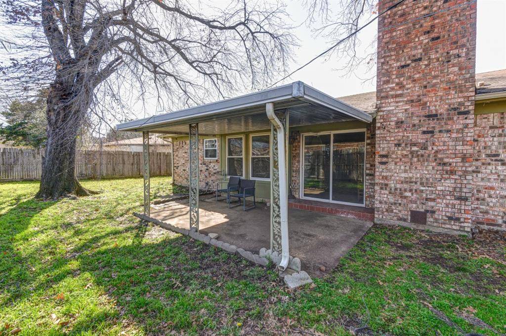 Arlington, TX 76012,905 Kristin Court