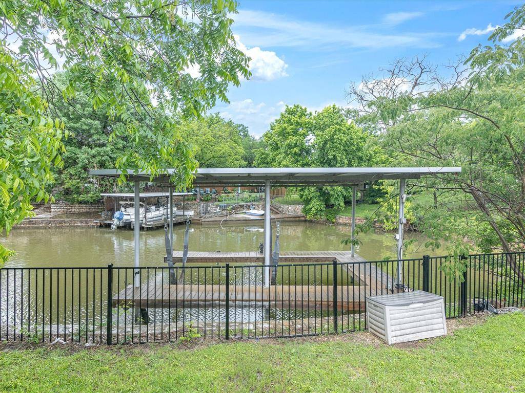 Granbury, TX 76049,4404 W Fernwood Court