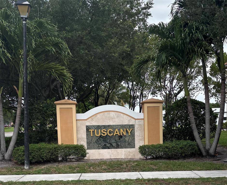 Tamarac, FL 33321,5730 Tuscany Ter