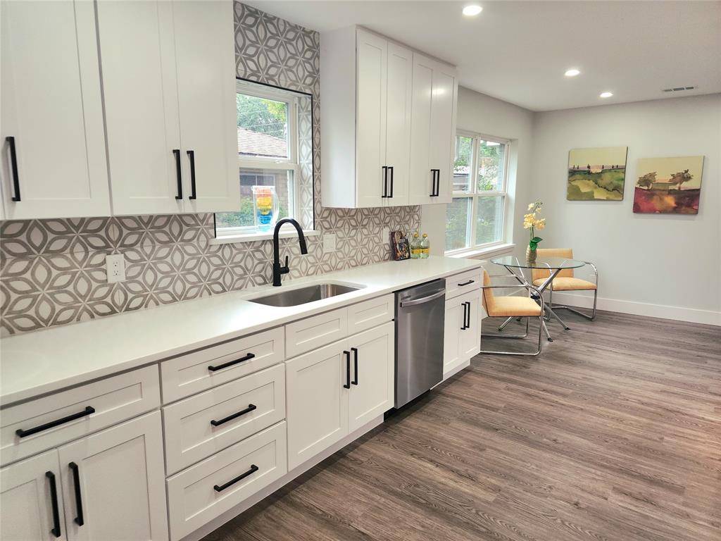 Dallas, TX 75227,5515 Enchanted Lane
