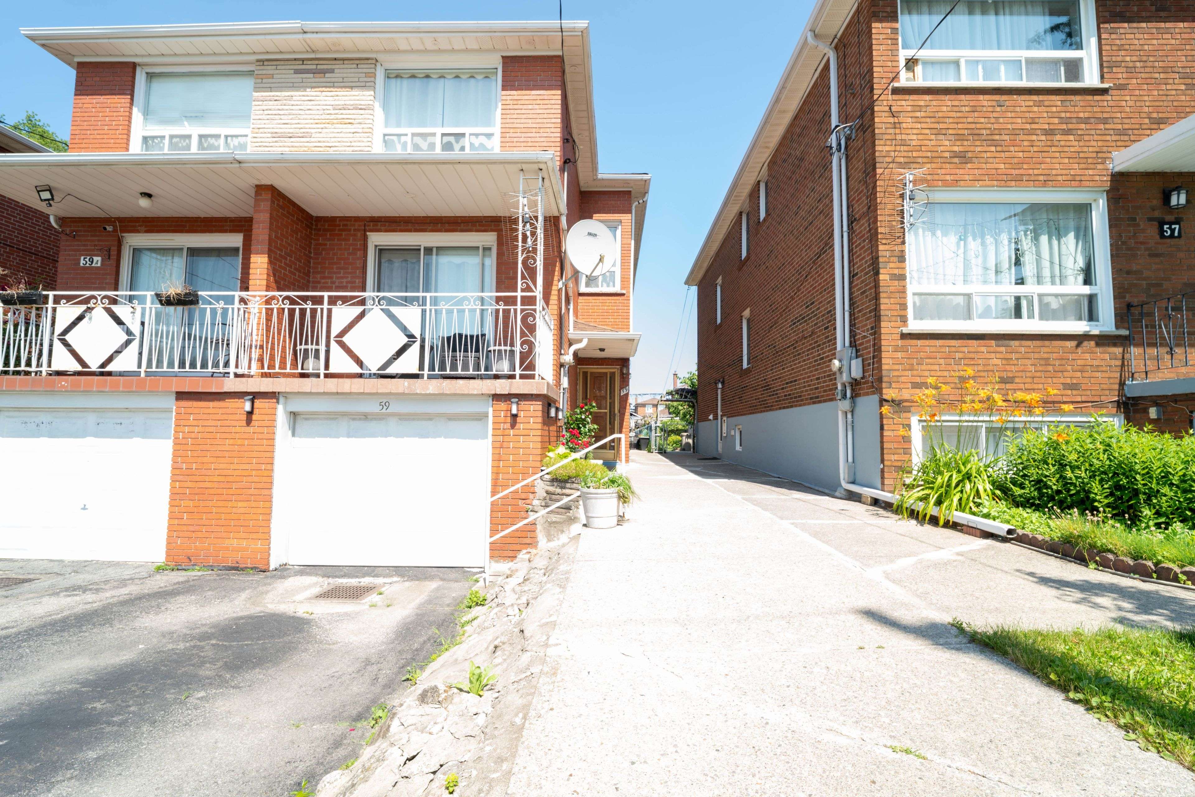 Toronto E04, ON M1K 1X5,59 NORTH BONNINGTON AVE