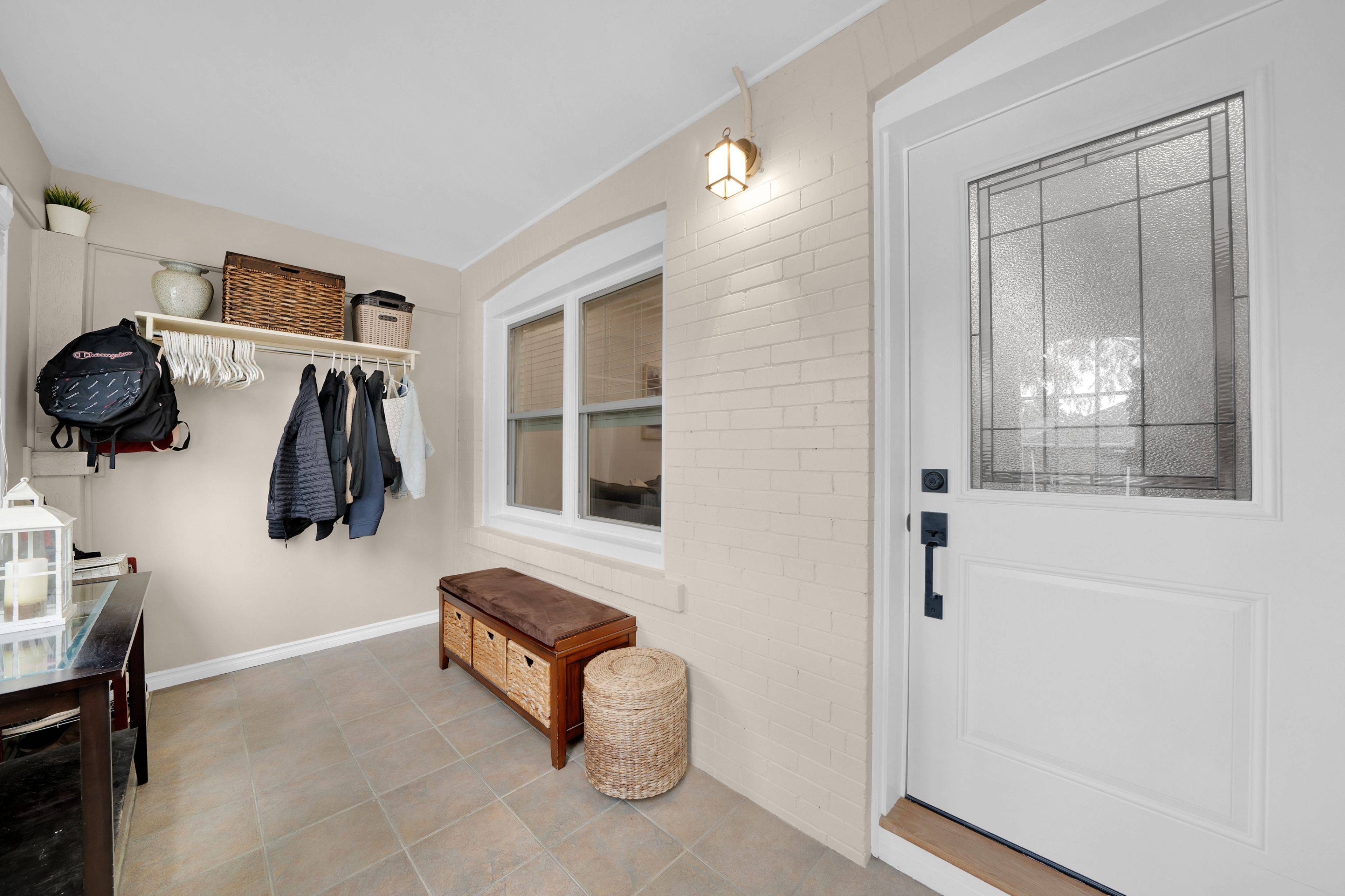 Toronto W03, ON M6N 1T3,78 PRITCHARD AVE