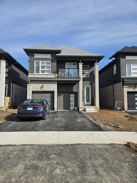 Welland, ON L3B 0K1,63 Hildred ST #Upper Level