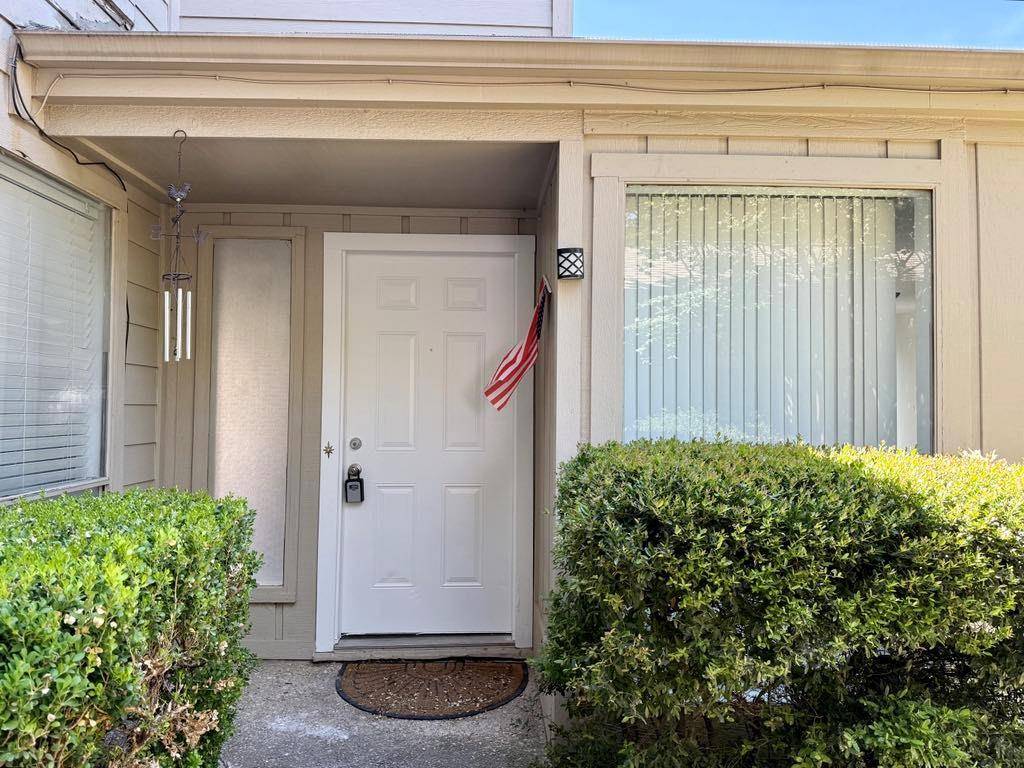 Plano, TX 75075,3100 Townbluff Drive