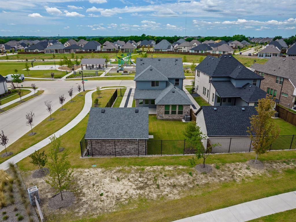 Van Alstyne, TX 75495,1828 Holland Drive