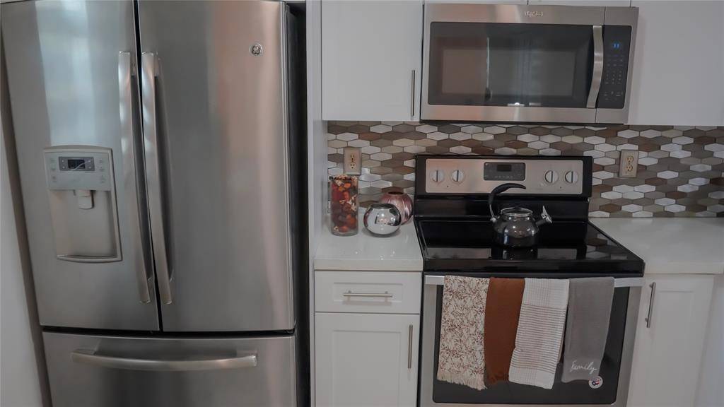 Lake Worth, FL 33467,7142 Golf Colony Ct #206